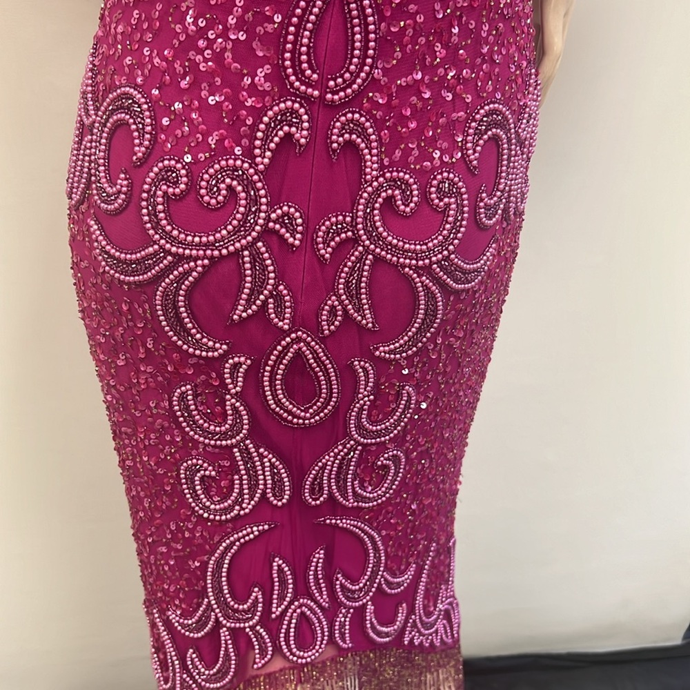 Aidan Mattox fully beaded fringes short sleeves midi dress - Picture 13 of 13